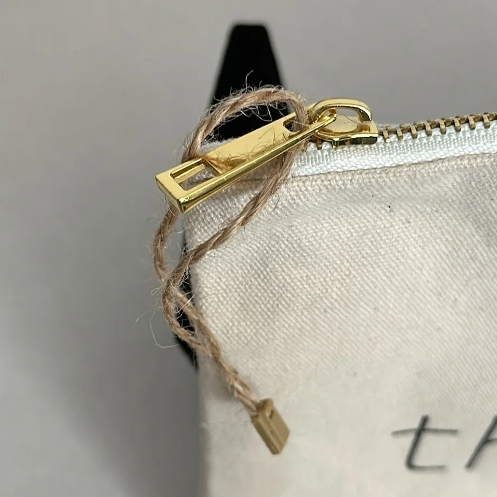 Pearhead Adorable Baby Zipper Pouch